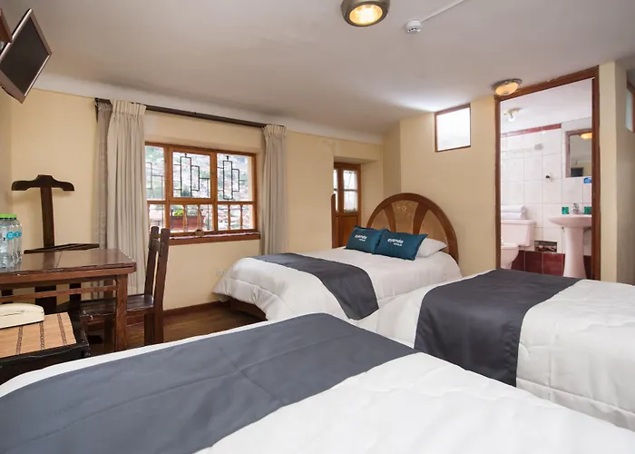 Hotel Ayenda Casa Escondida San Cristobal Premium 2*