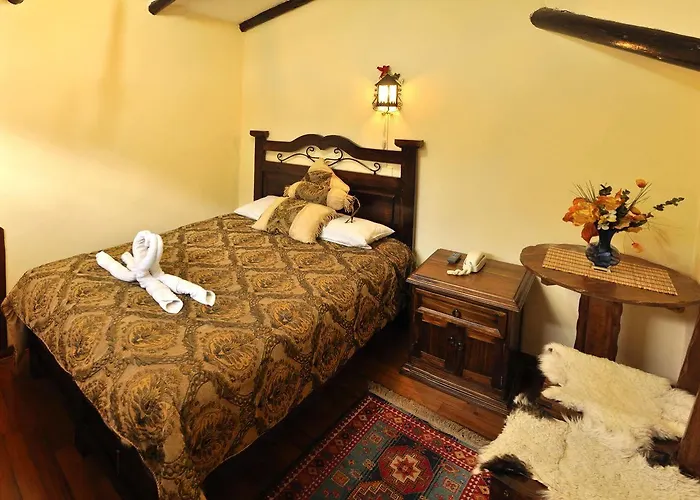 Ayenda Casa Escondida San Cristobal Premium Hotel 2*